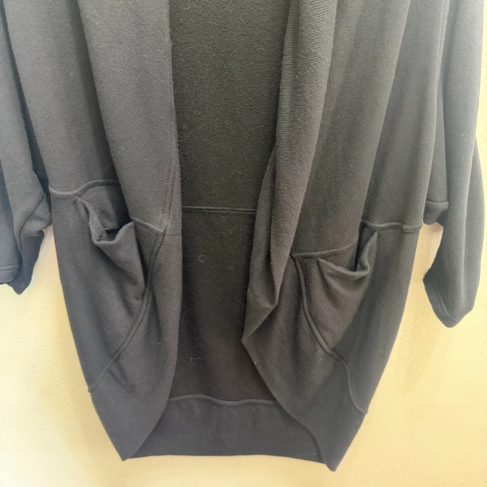 Athleta Ethereal Cocoon Wrap Sweater Black Cardigan Size XXSmall/XSmall